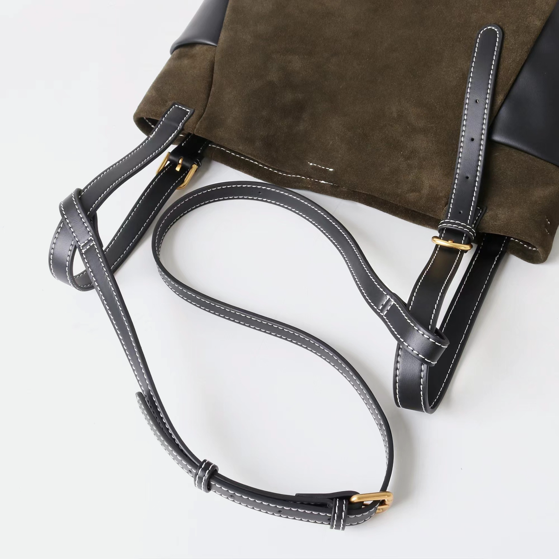 Bari Two-Tone Tote